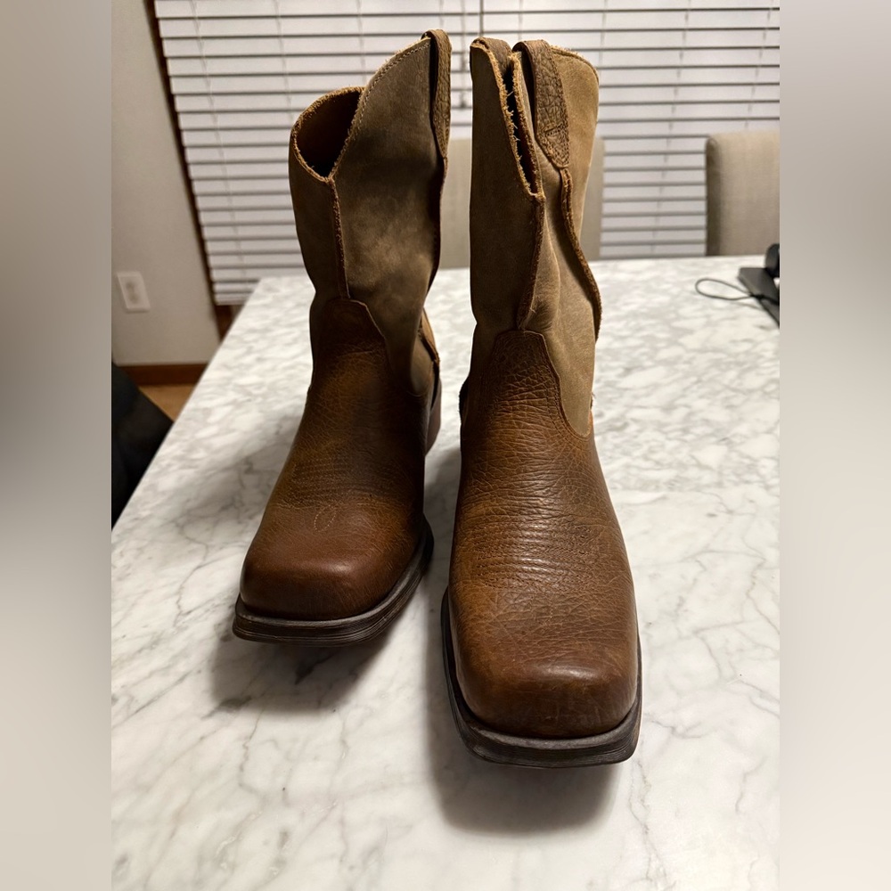 Ariat Two-Tone Brown/Tan Square-Toe Western Pull-On Boots